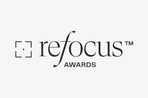 25% zniżki na wstęp na galę reFocus Photo Awards Pixpa Motyw